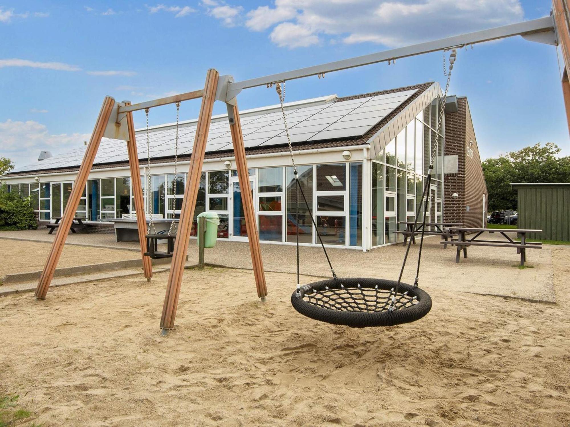 4 Person Holiday Home On A Holiday Park In Hemmet 外观 照片