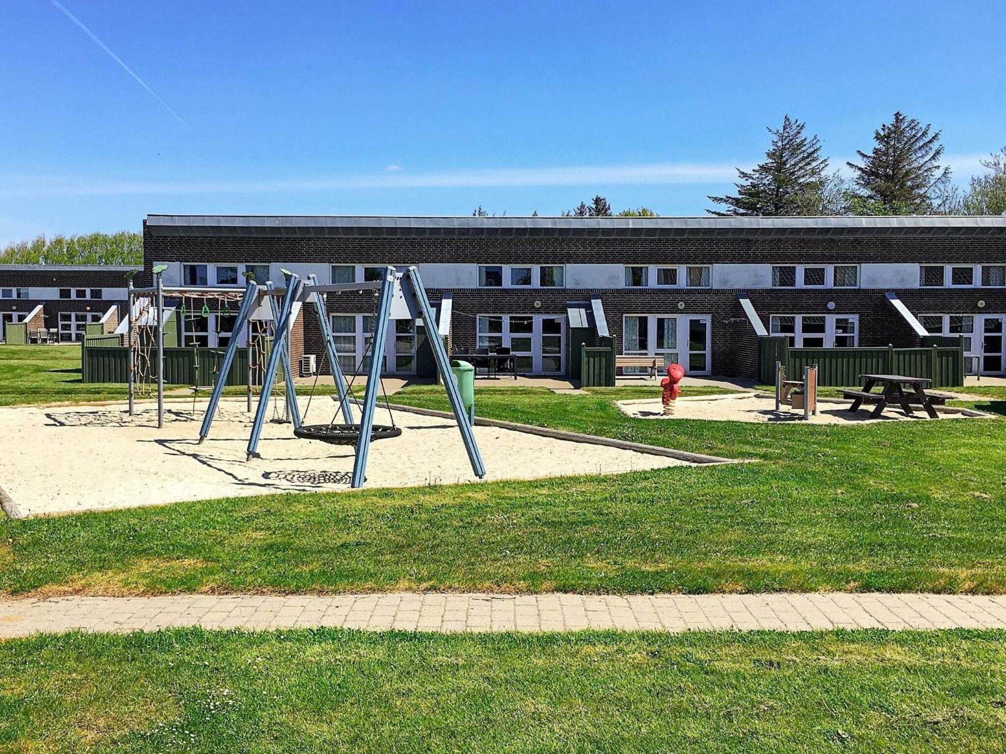 4 Person Holiday Home On A Holiday Park In Hemmet 外观 照片